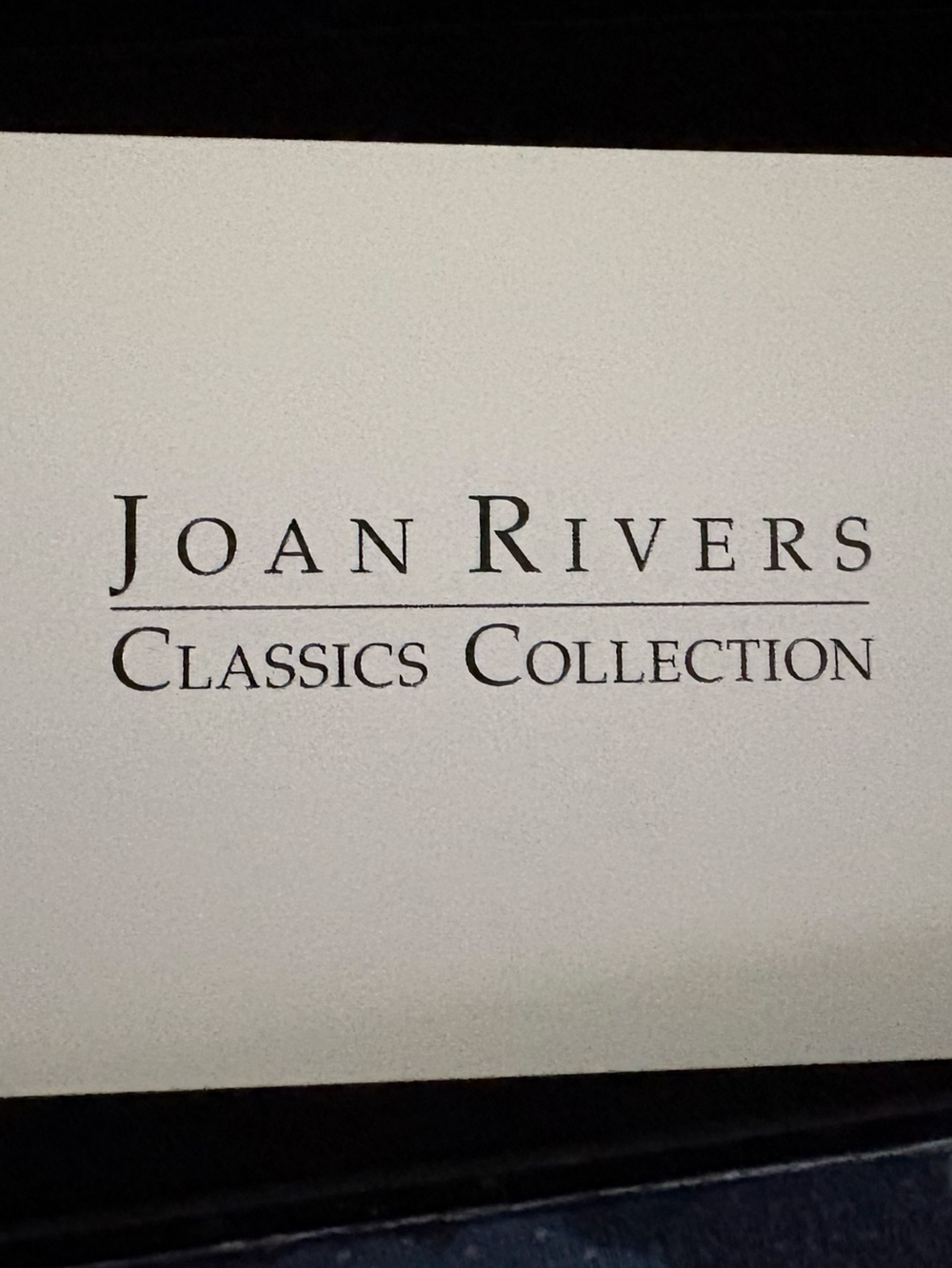 Joan Rivers Interchangeable 10 pair dangle Earrings Set. Gift boxed - Picture 4 of 4